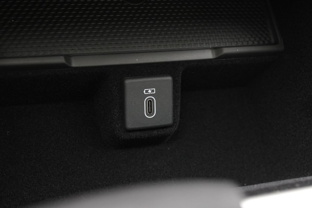 New 2026 Land Rover Range Rover SE AWD/4WD image 24