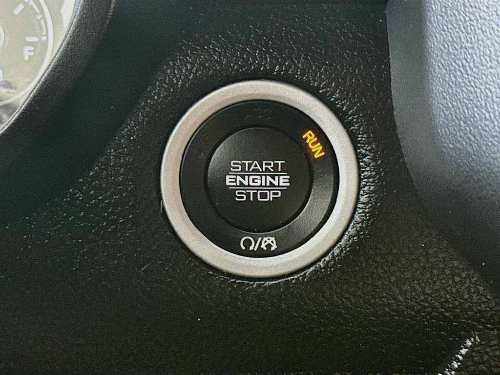 Used 2020 RAM 1500 Big Horn AWD/4WD image 25