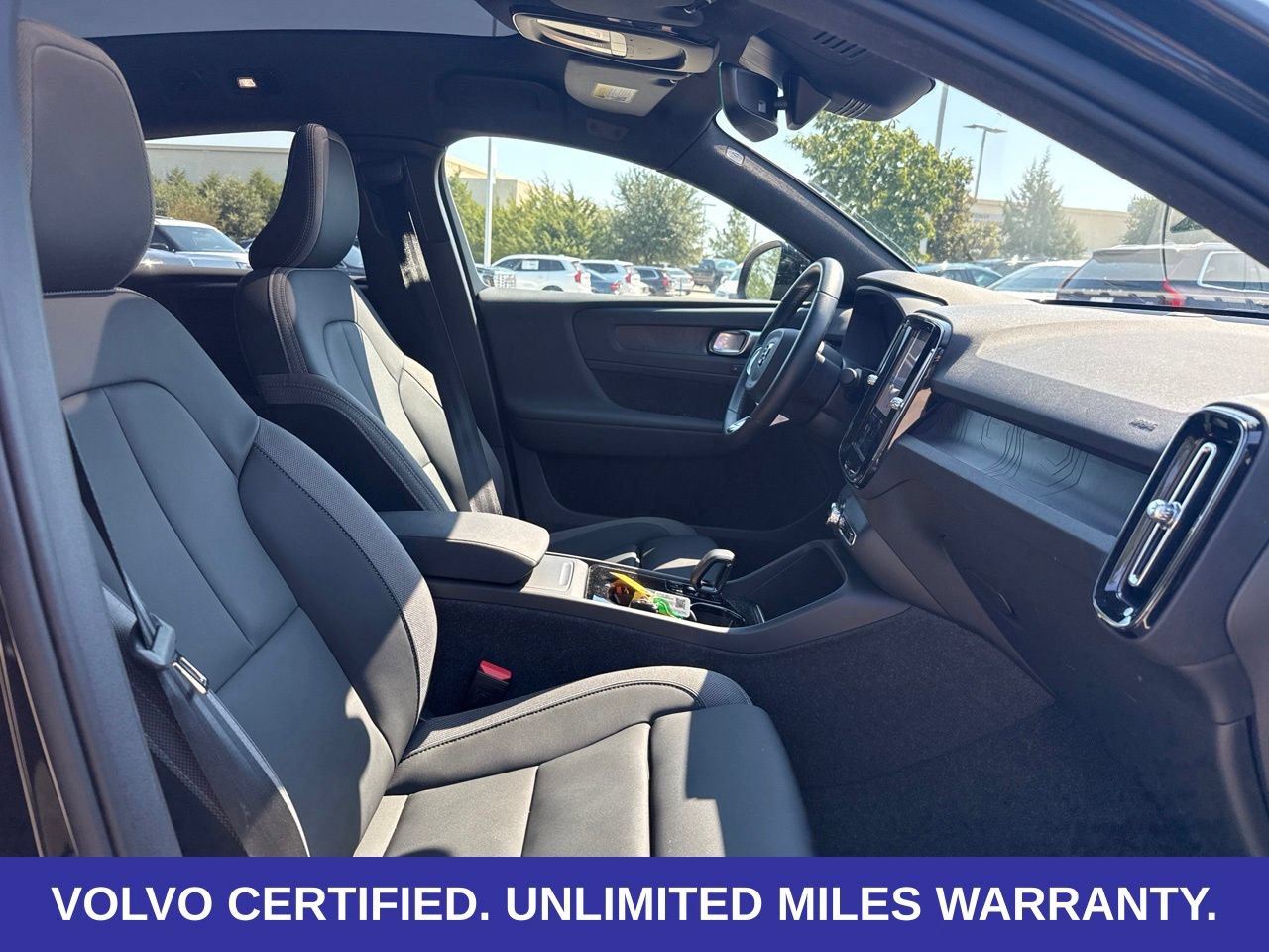 Certified 2023 Volvo C40 Recharge Core AWD/4WD image 12