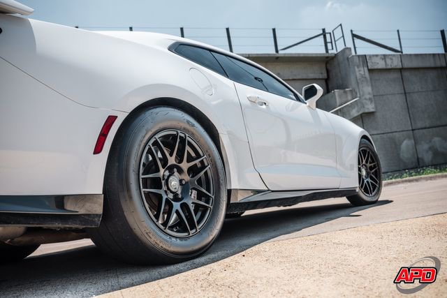 Used 2018 Chevrolet Camaro ZL1 RWD image 37