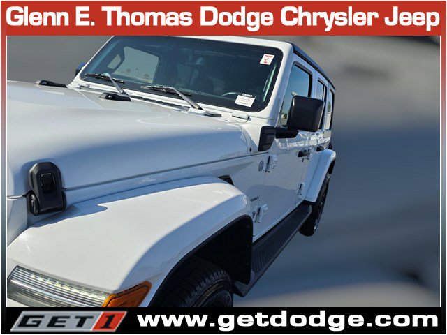 Used 2023 Jeep Wrangler Sahara w/ Cold Weather Group image 4