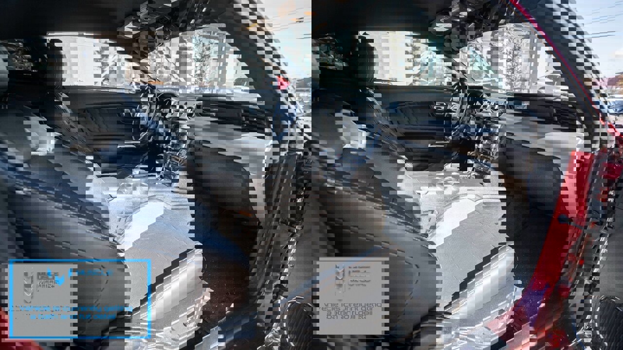 Used 2018 Ford Mustang Premium w/ Pony Package RWD image 11