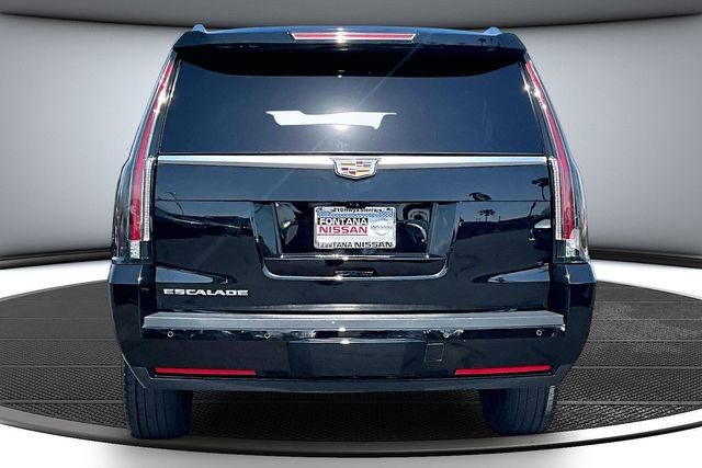 Used 2020 Cadillac Escalade ESV Premium Luxury AWD/4WD image 5