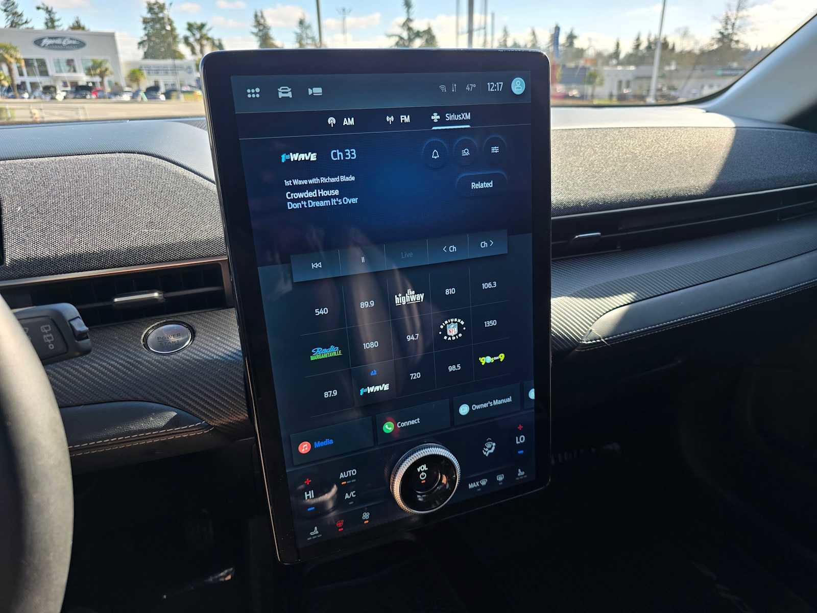 Used 2024 Ford Mustang Mach-E Premium image 26