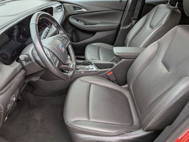 Used 2024 Buick Encore GX Sport Touring w/ Comfort Package image 11