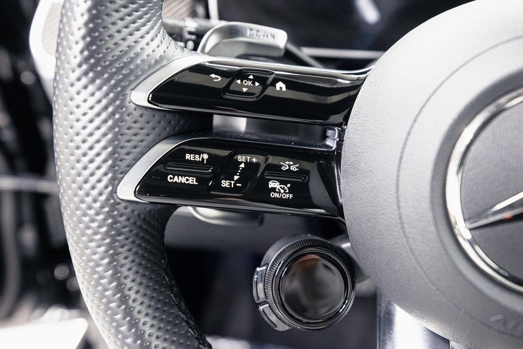 Used 2025 Mercedes-Benz GLC 63 AMG S image 11