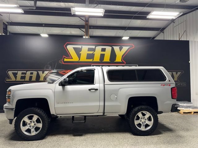 Used 2014 Chevrolet Silverado 1500 LT w/ LT Convenience Package AWD/4WD image 3