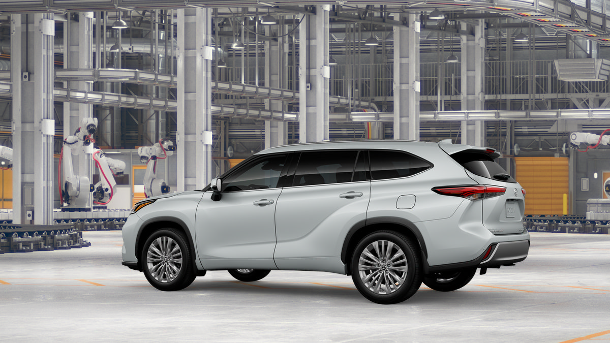 New 2026 Toyota Highlander Platinum AWD/4WD image 5