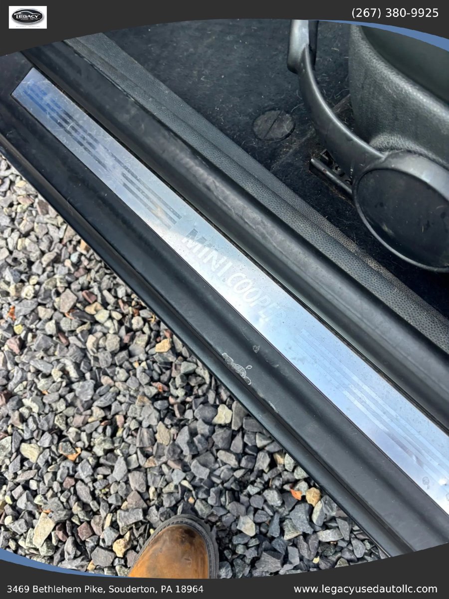 Used 2007 MINI Cooper Convertible image 26