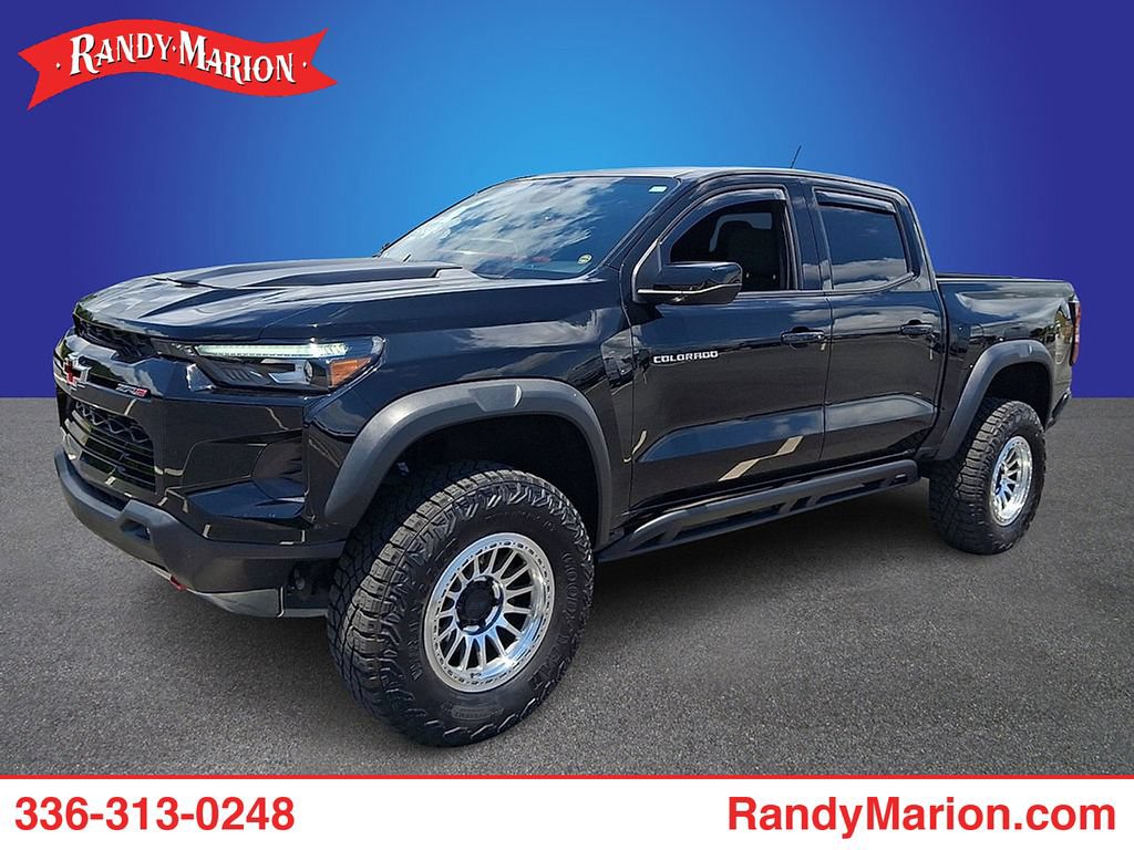 Used 2024 Chevrolet Colorado ZR2 w/ Safety Package