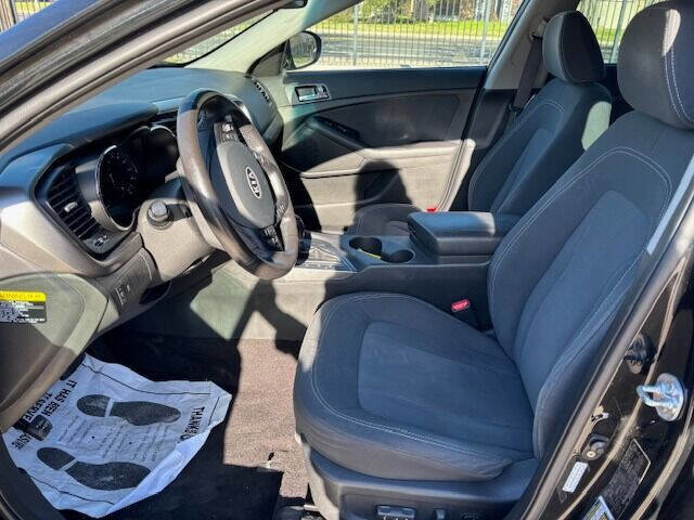 Used 2011 Kia Optima EX FWD image 30