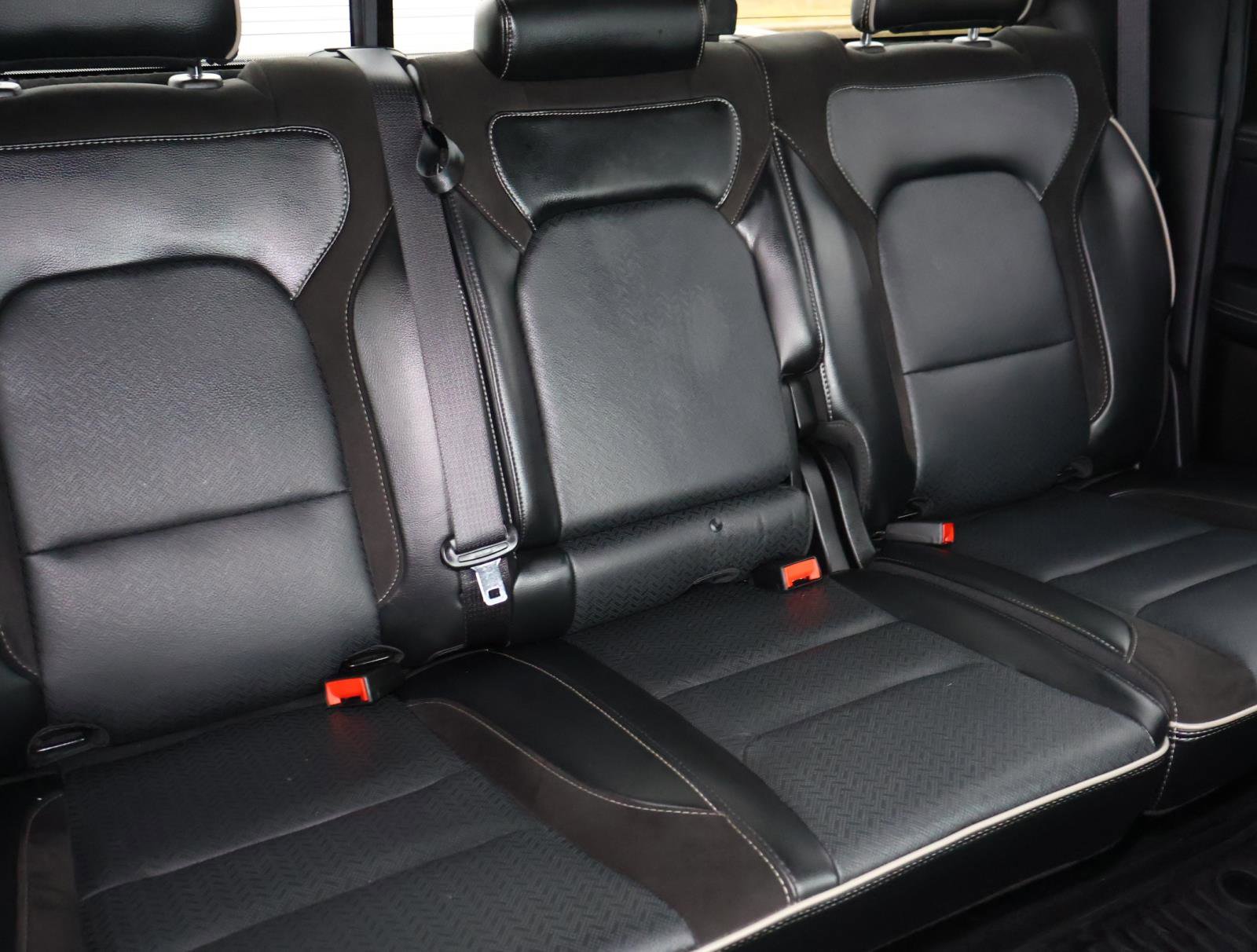 Used 2024 RAM 1500 Laramie image 20