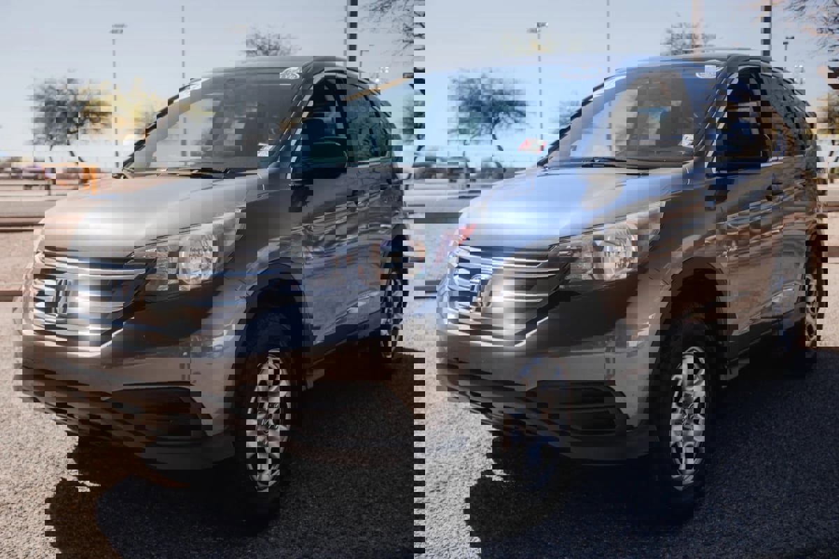 Used 2013 Honda CR-V LX image 3