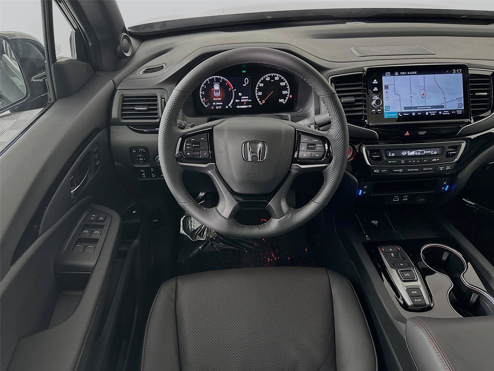 New 2026 Honda Ridgeline Black Edition image 2