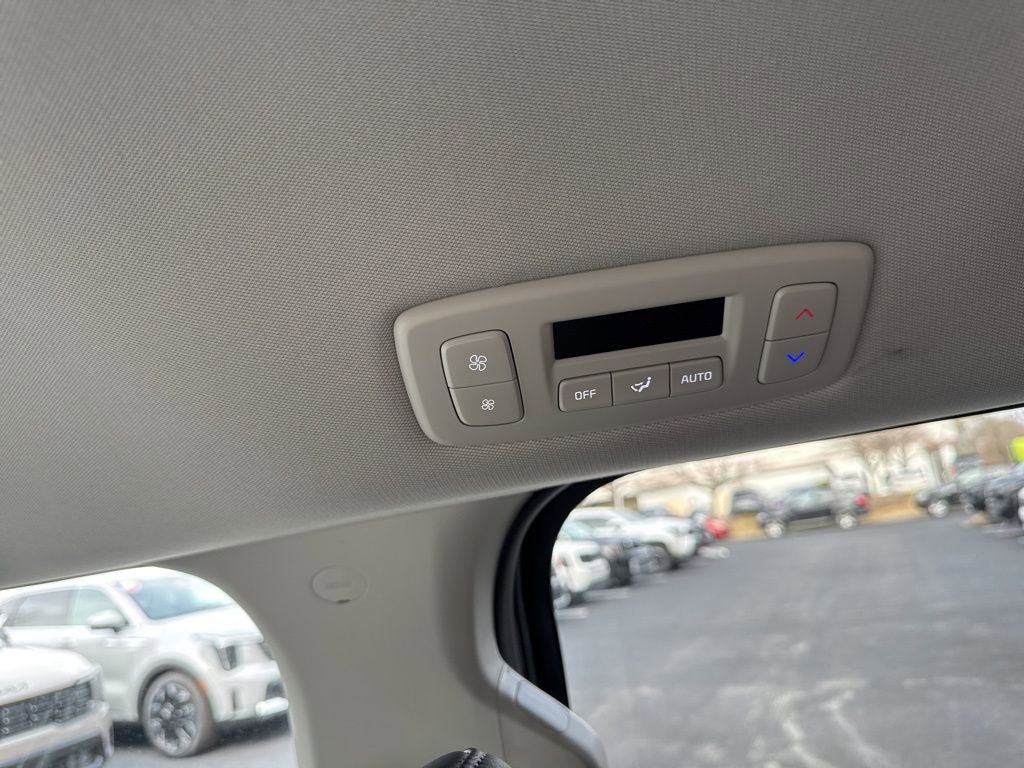 New 2026 Kia Carnival LXS image 13