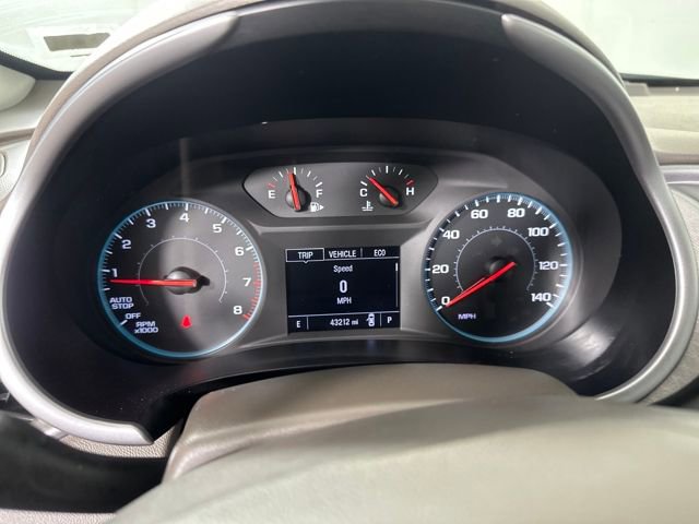 Used 2025 Chevrolet Malibu LT image 17