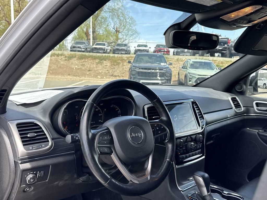 Used 2022 Jeep Grand Cherokee Limited AWD/4WD image 24