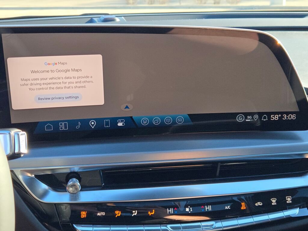 New 2026 Cadillac Lyriq Premium Sport image 29