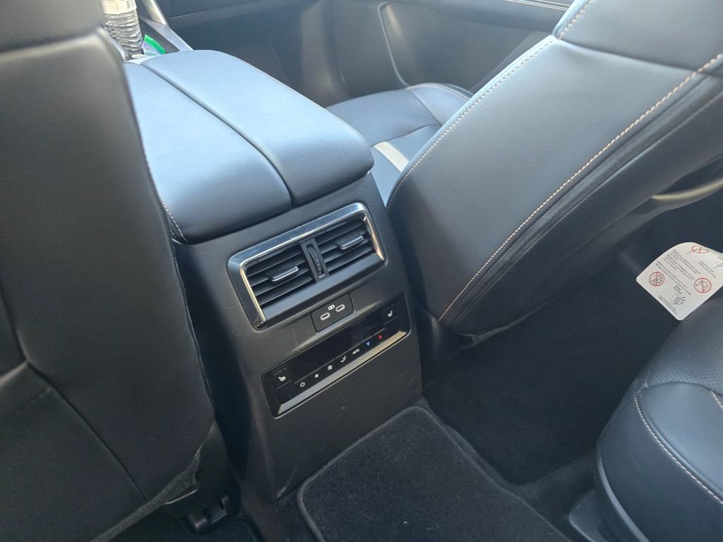 Used 2024 MAZDA CX-90 Plug-In Hybrid w/ Premium Plus image 19