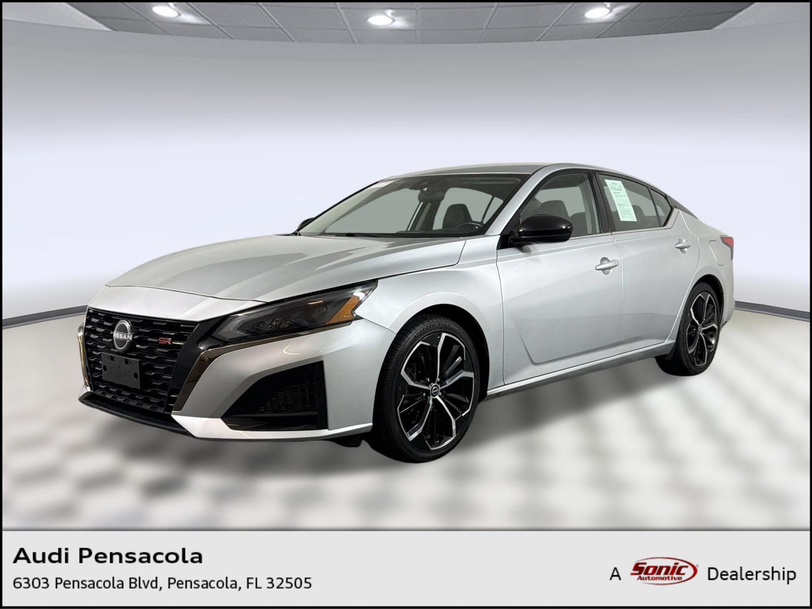 Used 2024 Nissan Altima 2.5 SR FWD image 1