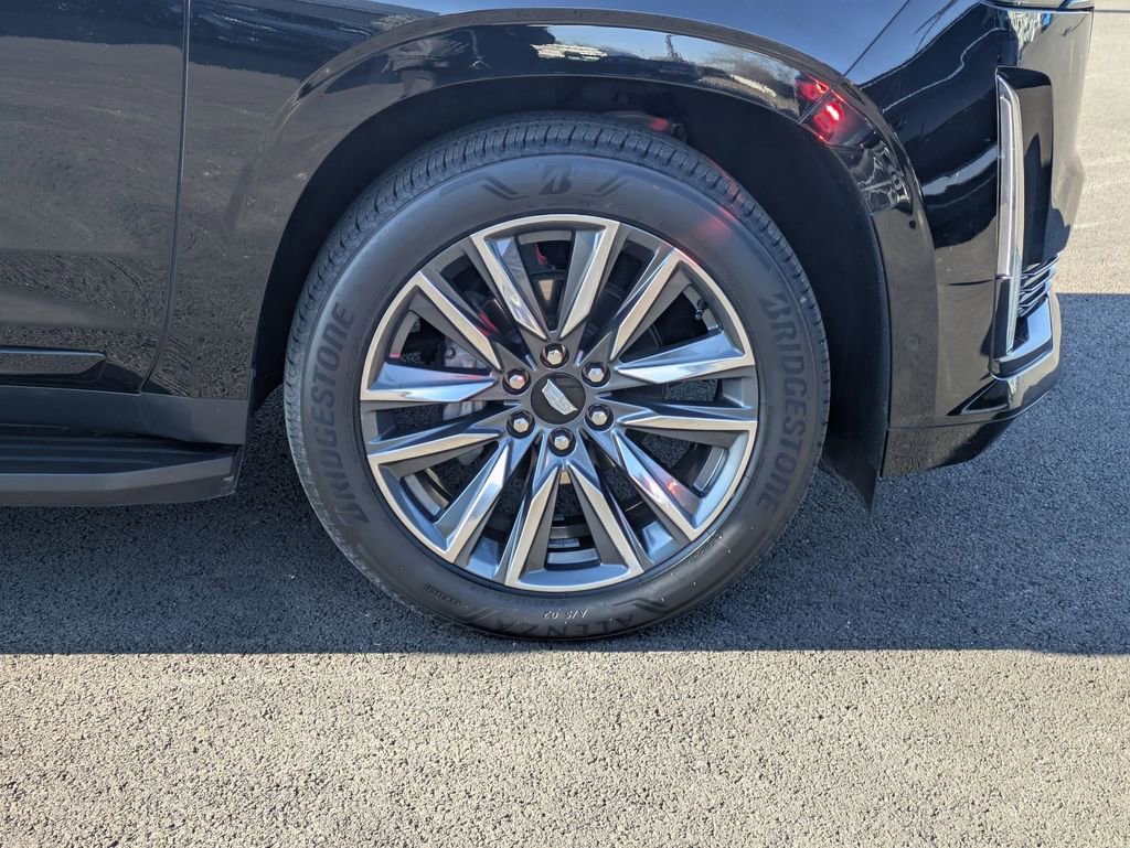 Used 2021 Cadillac Escalade ESV Sport w/ Driver Assist Tech Package image 22