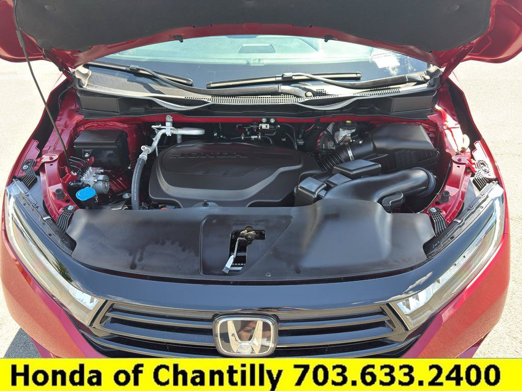 Certified 2023 Honda Odyssey Sport image 30