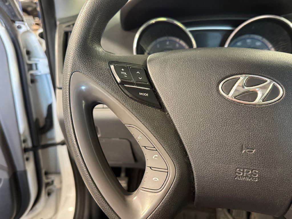 Used 2014 Hyundai Sonata GLS FWD image 16