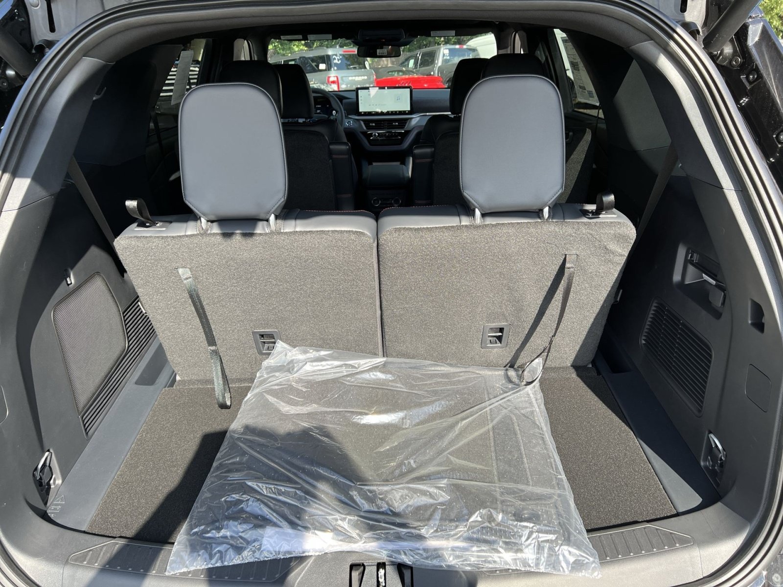 New 2027 Ford Explorer ST-Line w/ Premium Package AWD/4WD image 27
