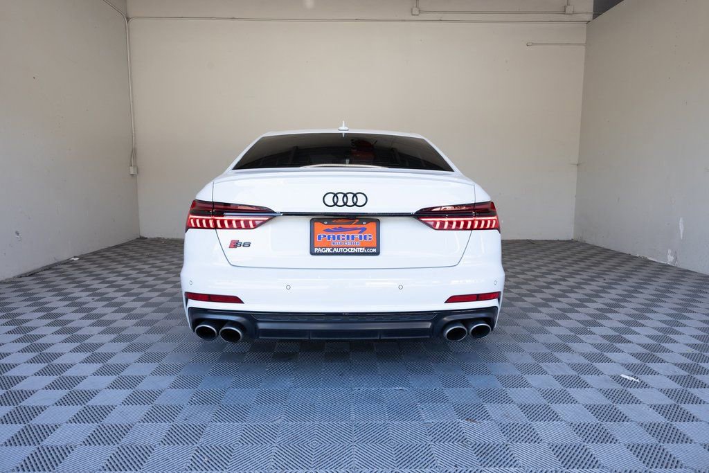 Used 2022 Audi S6 Prestige w/ Prestige Package image 12