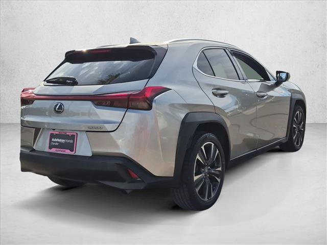 Used 2019 Lexus UX 200 w/ Accessory Package 2 FWD image 5