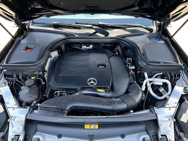 Certified 2022 Mercedes-Benz GLC 300 image 11