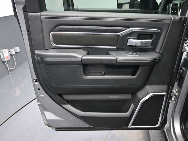 Used 2024 RAM 3500 Laramie w/ Night Edition image 14
