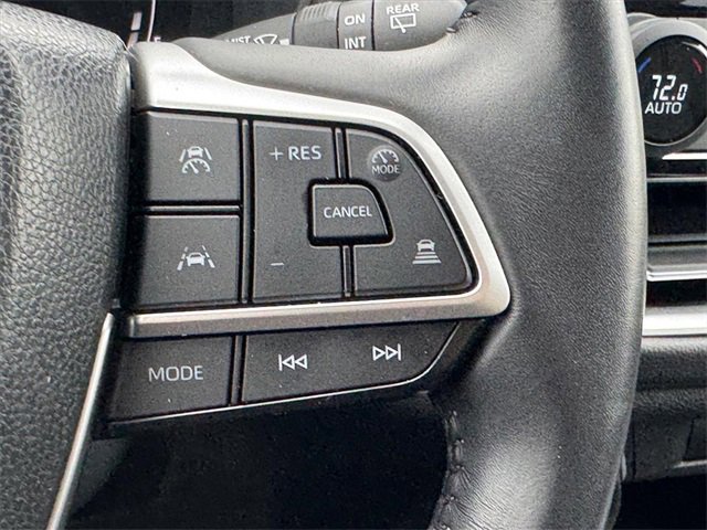 Used 2024 Toyota Grand Highlander XLE image 19