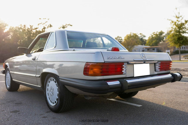 Used 1987 Mercedes-Benz 560 SL image 19