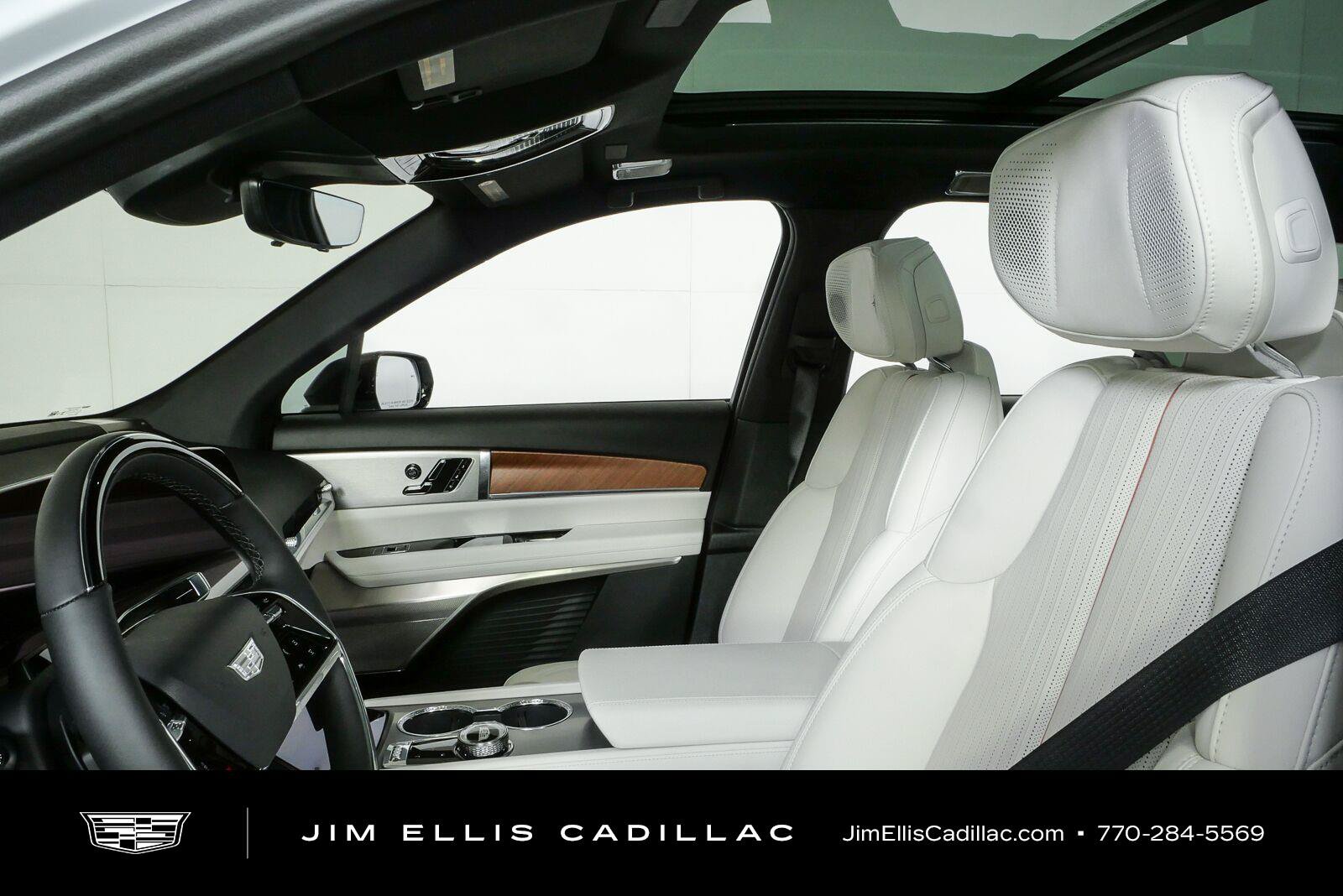 New 2027 Cadillac Vistiq Luxury AWD/4WD image 5