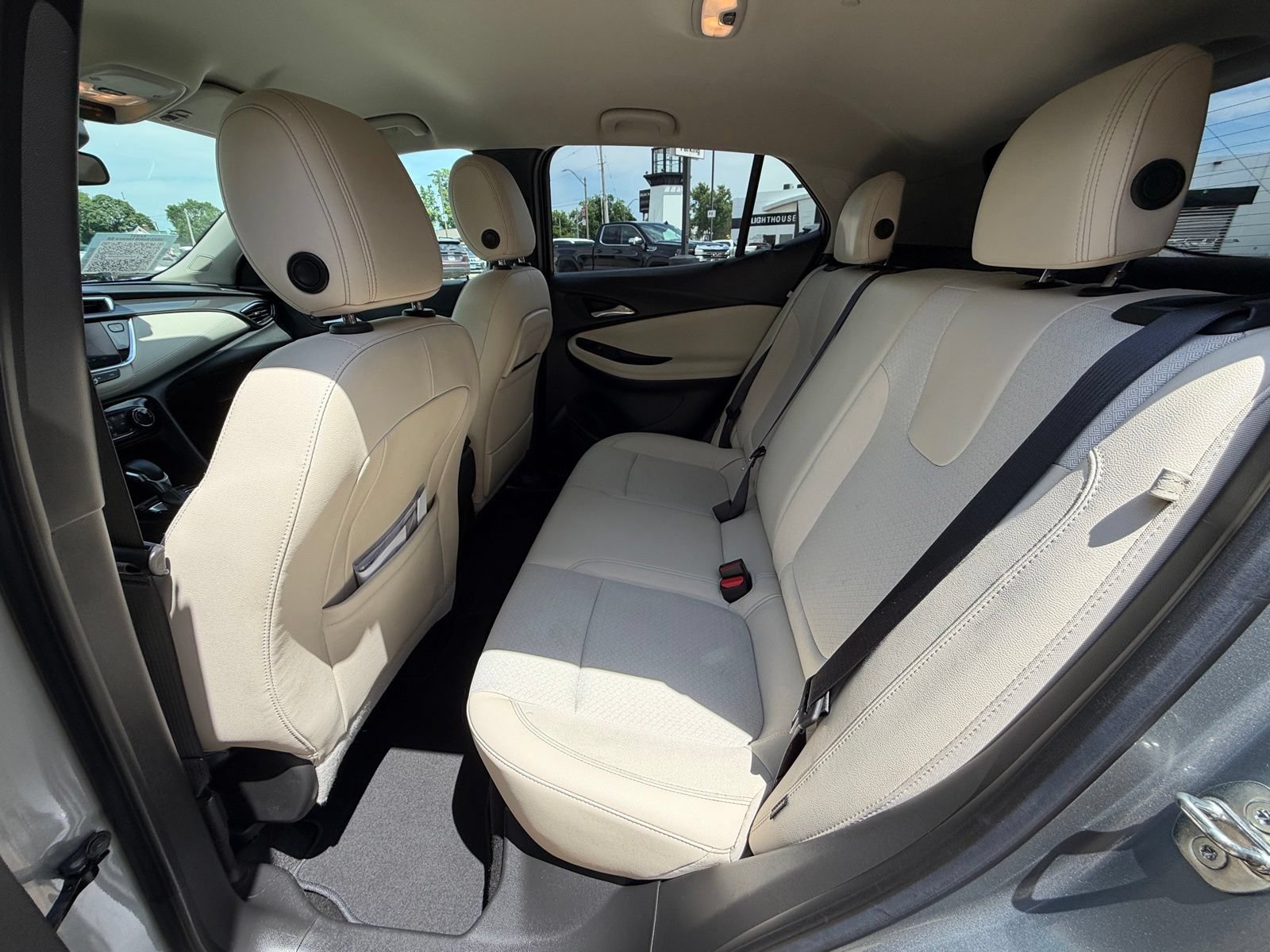 Used 2023 Buick Encore GX Preferred w/ Cold Weather Comfort Package FWD image 5