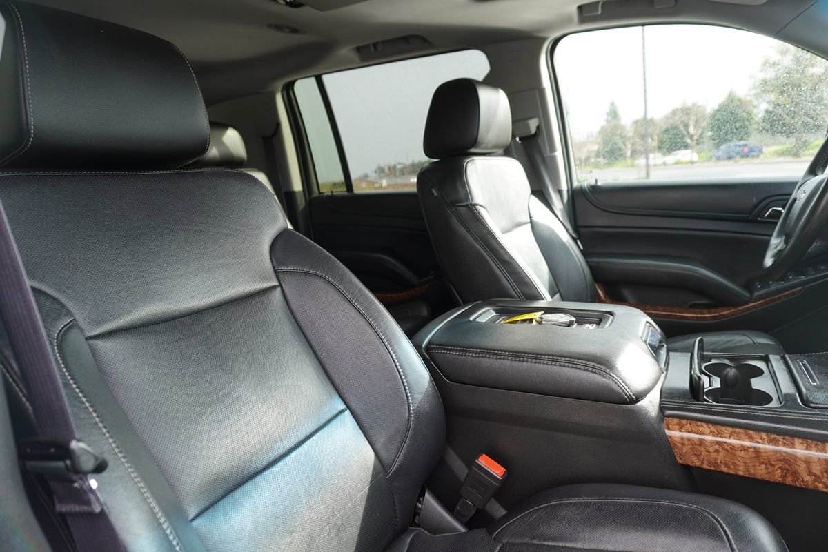 Used 2015 Chevrolet Suburban LTZ image 18