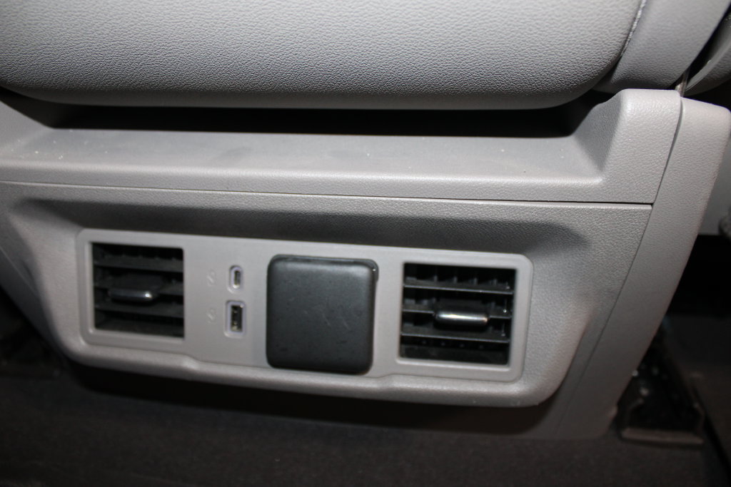 Used 2022 GMC Sierra 1500 SLT AWD/4WD image 39