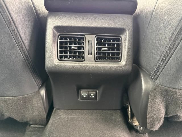Used 2025 Toyota Camry SE AWD/4WD image 26