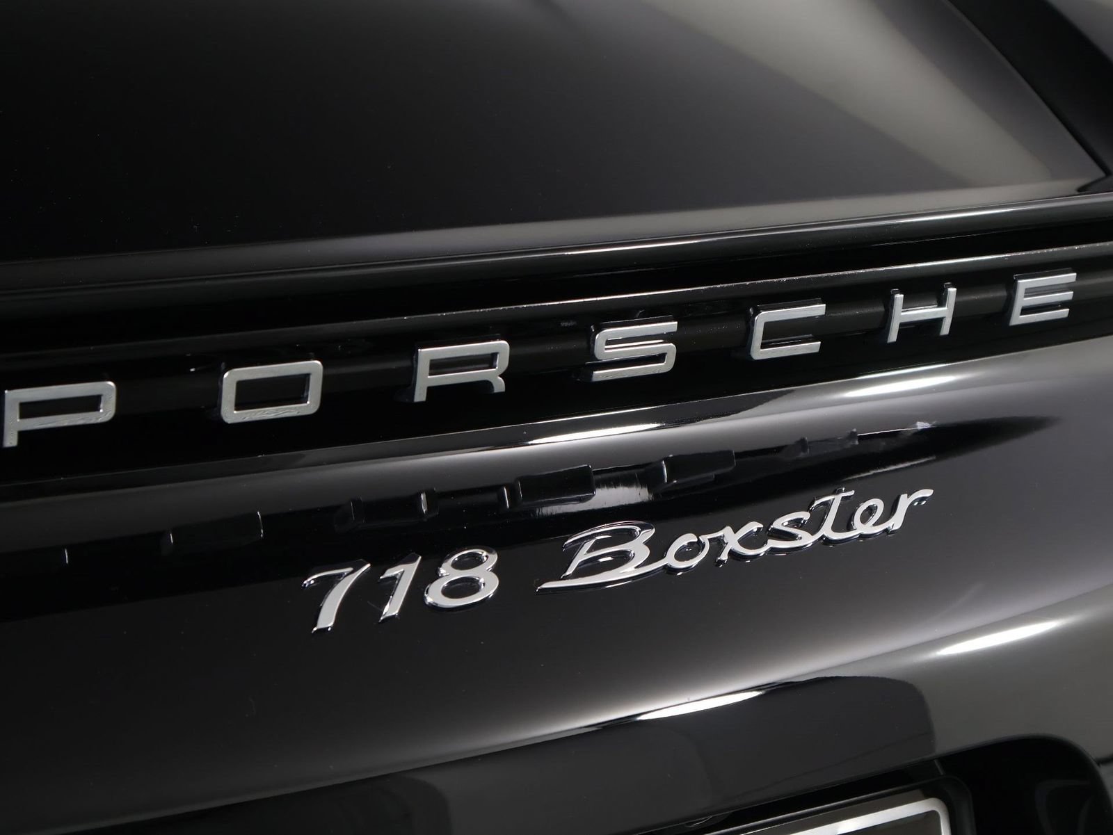 Certified 2023 Porsche 718 Boxster RWD image 20