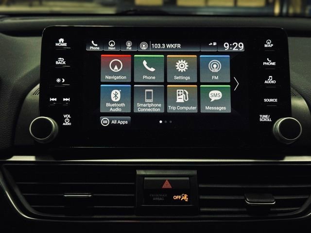 Used 2018 Honda Accord Touring image 33