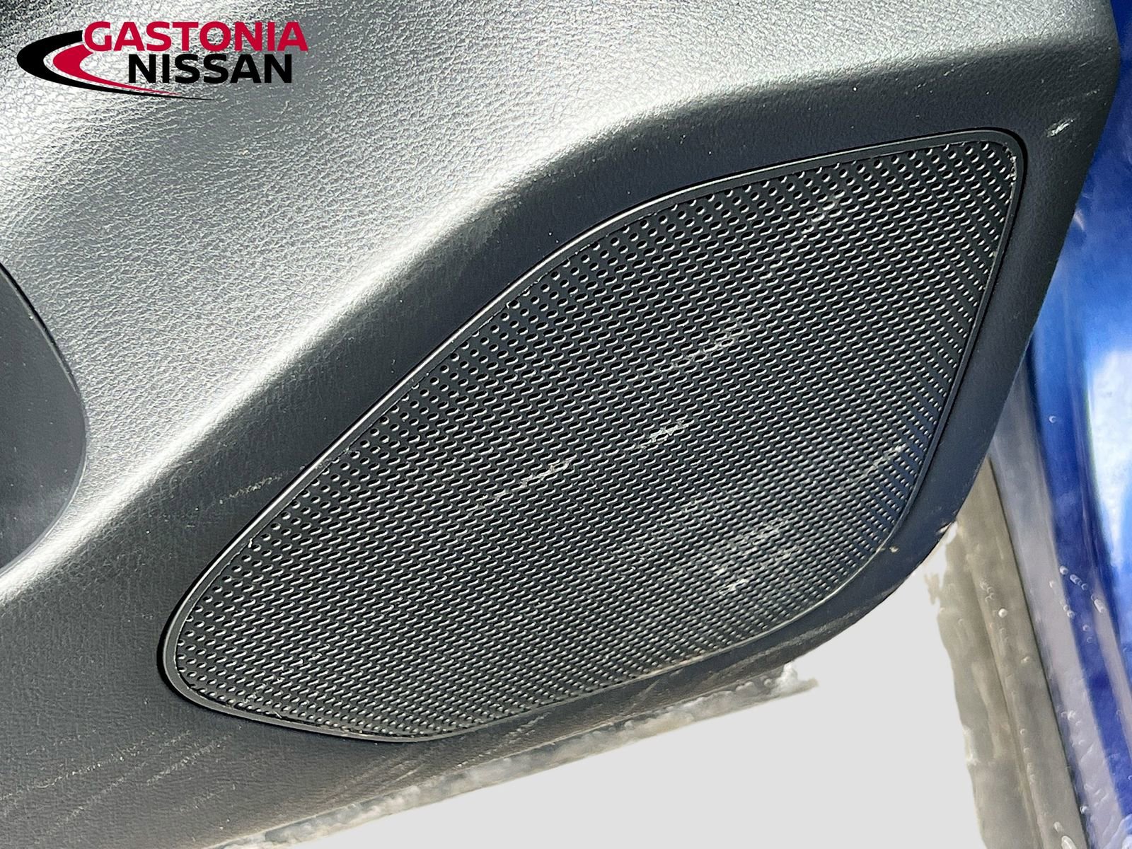 Used 2023 Nissan Rogue SV image 23