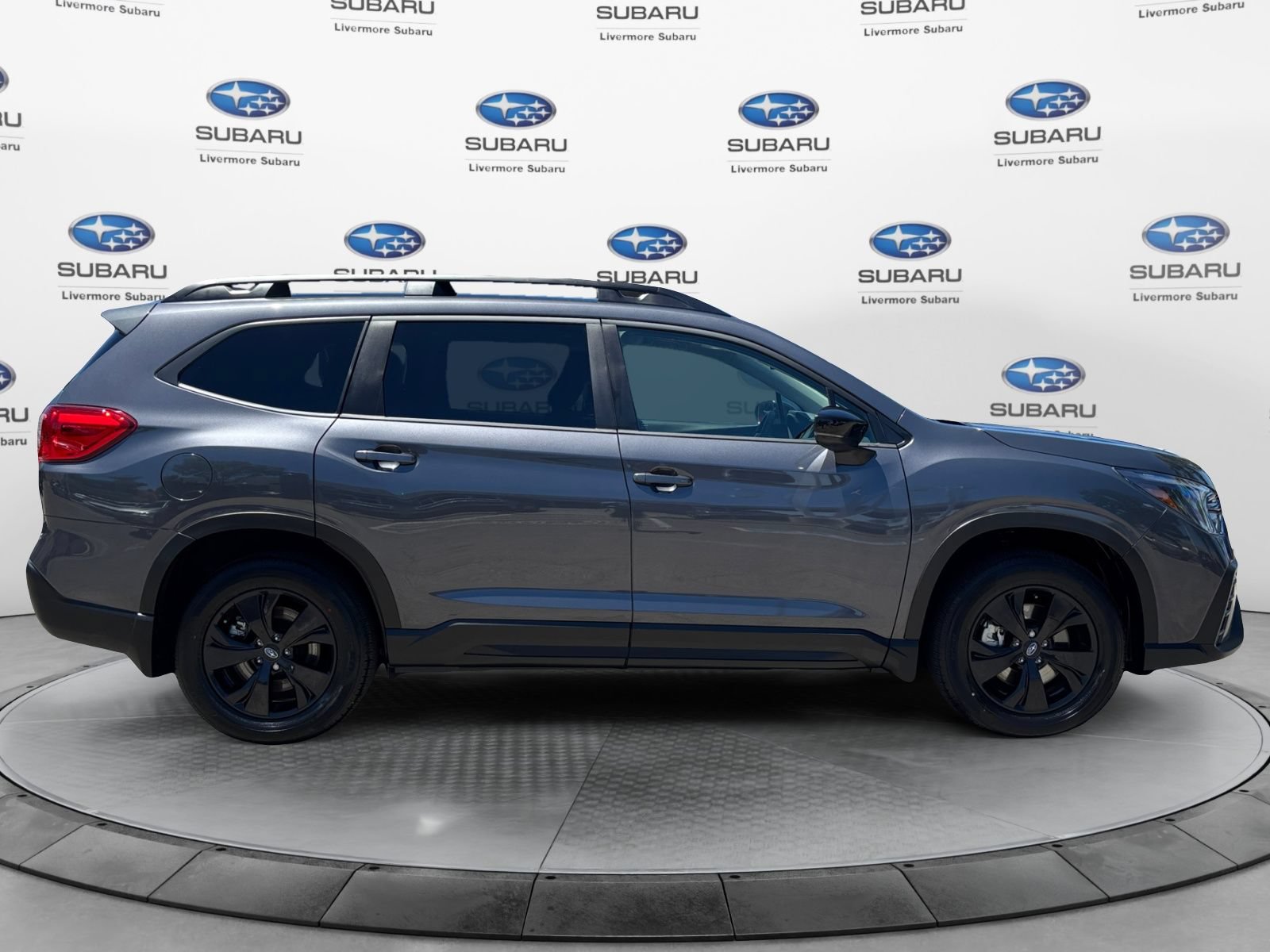Used 2026 Subaru Ascent Premium AWD/4WD image 6