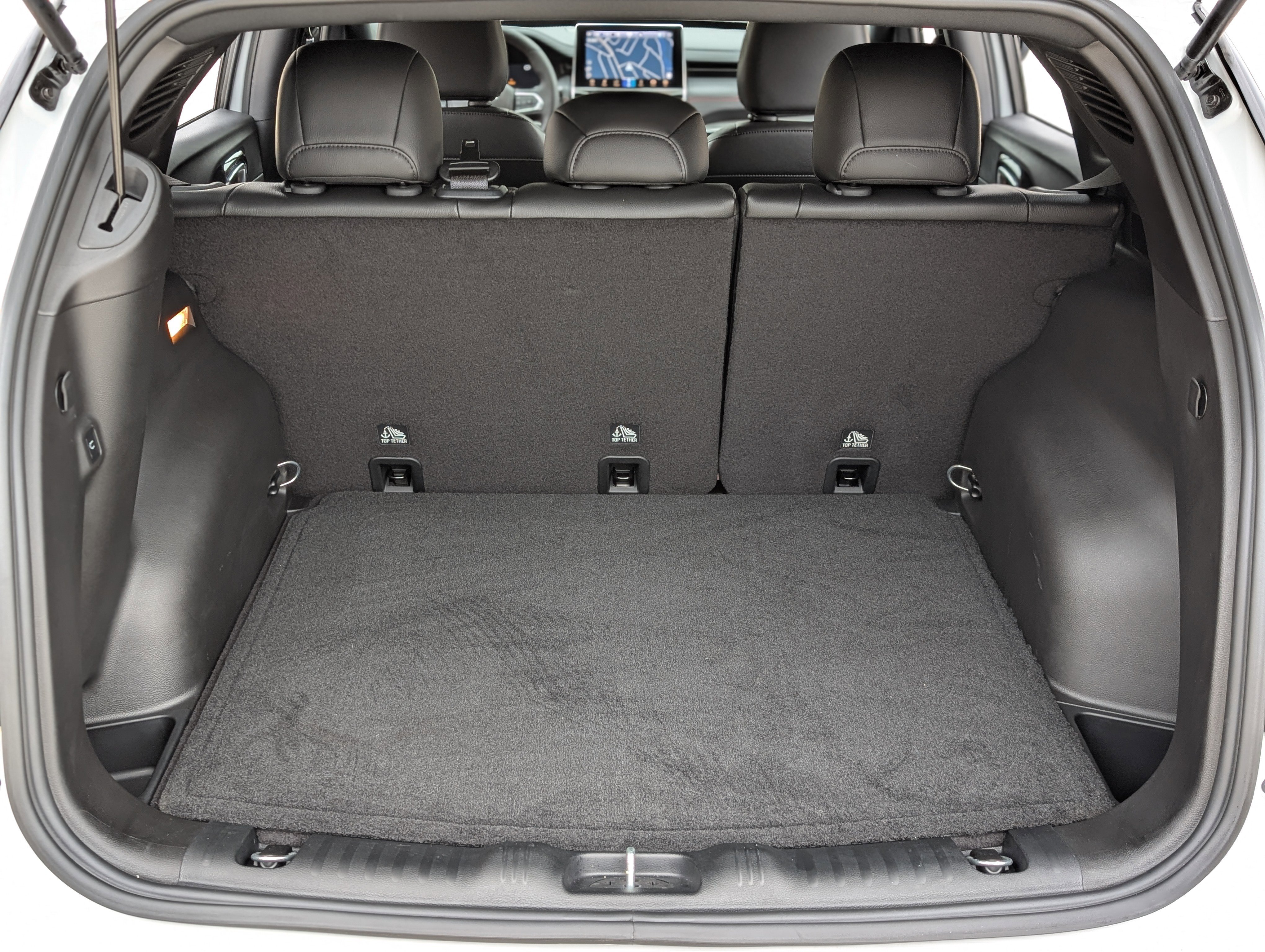 Used 2025 Jeep Compass Trailhawk w/ Trailhawk Elite Group image 16