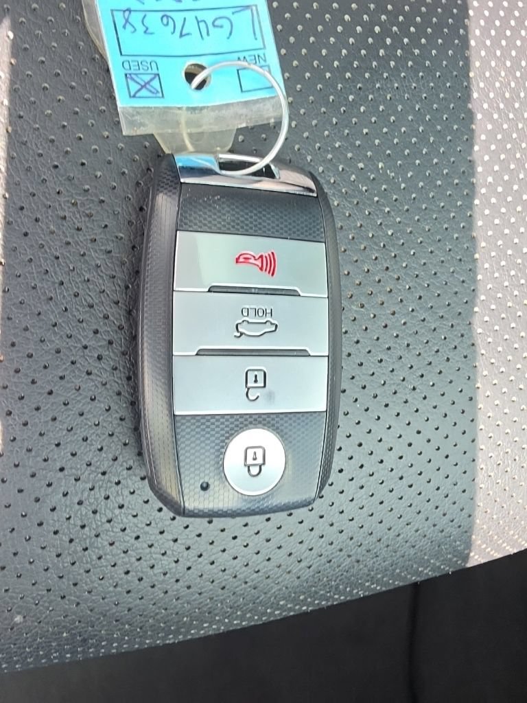 Used 2020 Kia Optima SX FWD image 34