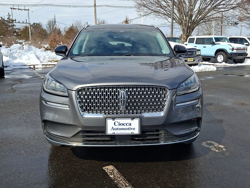 Used 2022 Lincoln Corsair AWD w/ Premium Package image 5