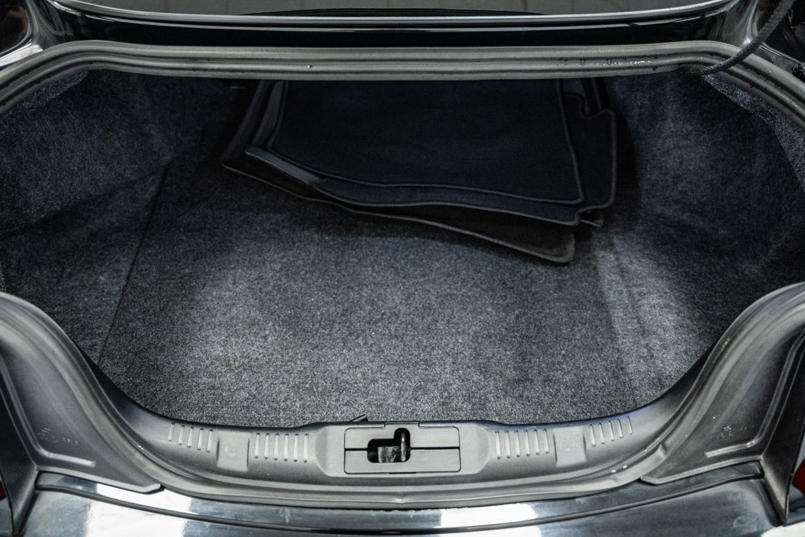 Used 2019 Ford Mustang Premium w/ Ecoboost Performance Package image 11