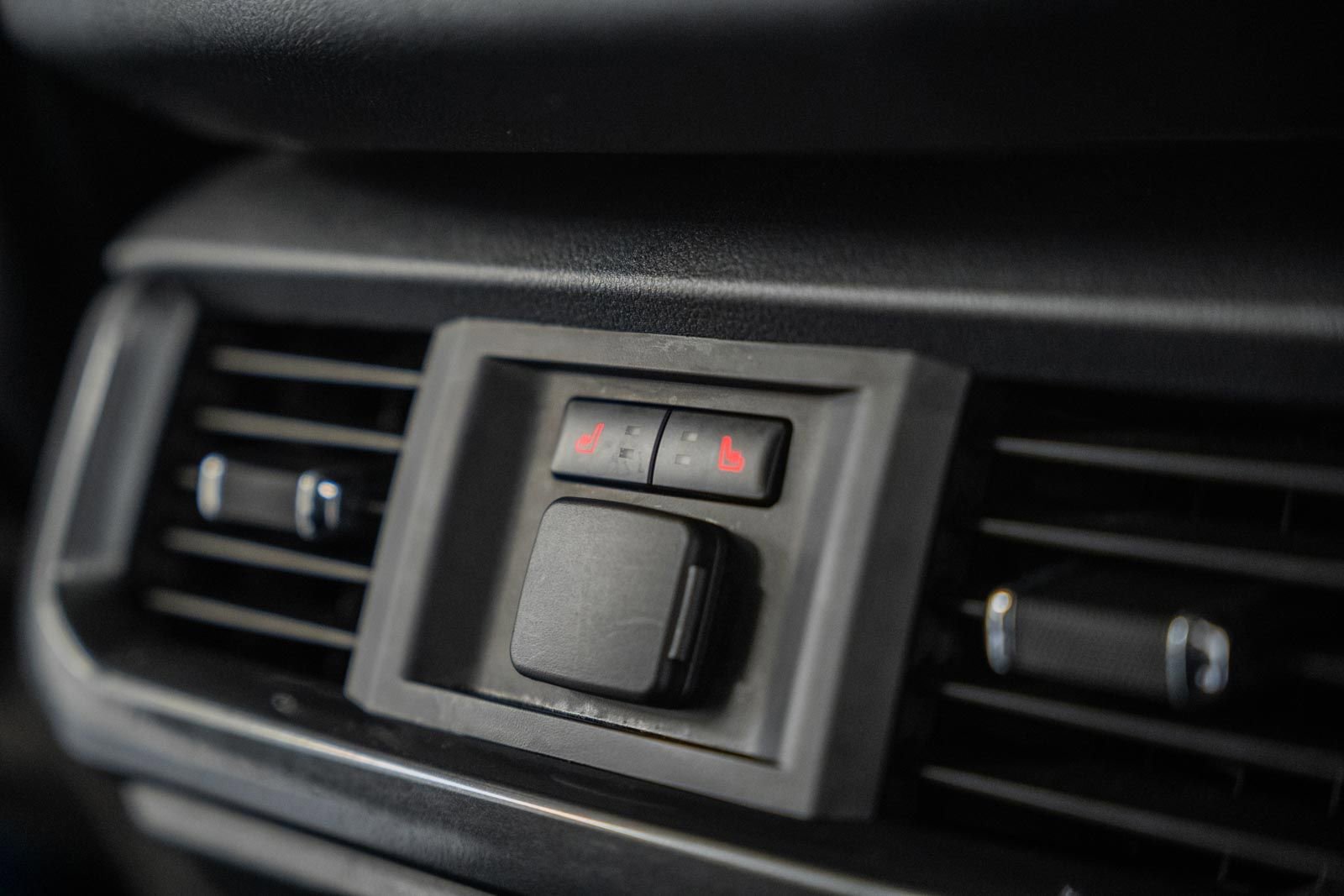 Certified 2023 Ford F150 Lariat w/ Equipment Group 502A High image 43