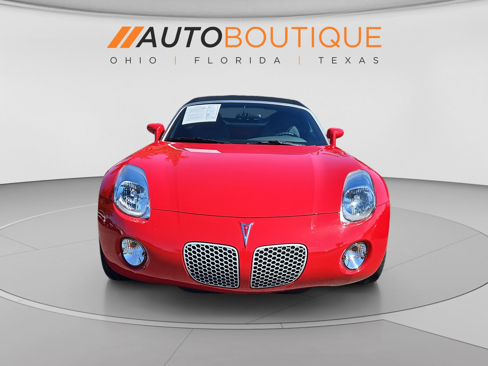 Used 2007 Pontiac Solstice Convertible RWD image 8