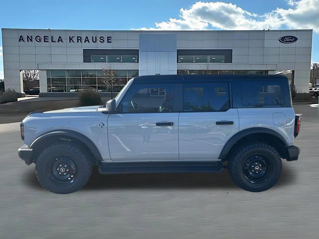 New 2026 Ford Bronco Outer Banks image 4